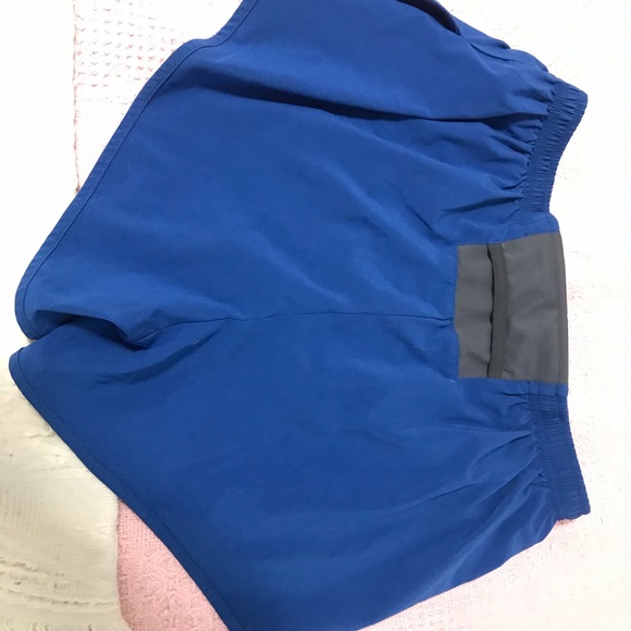 Nike Sport Shorts. - Picture 4 of 5